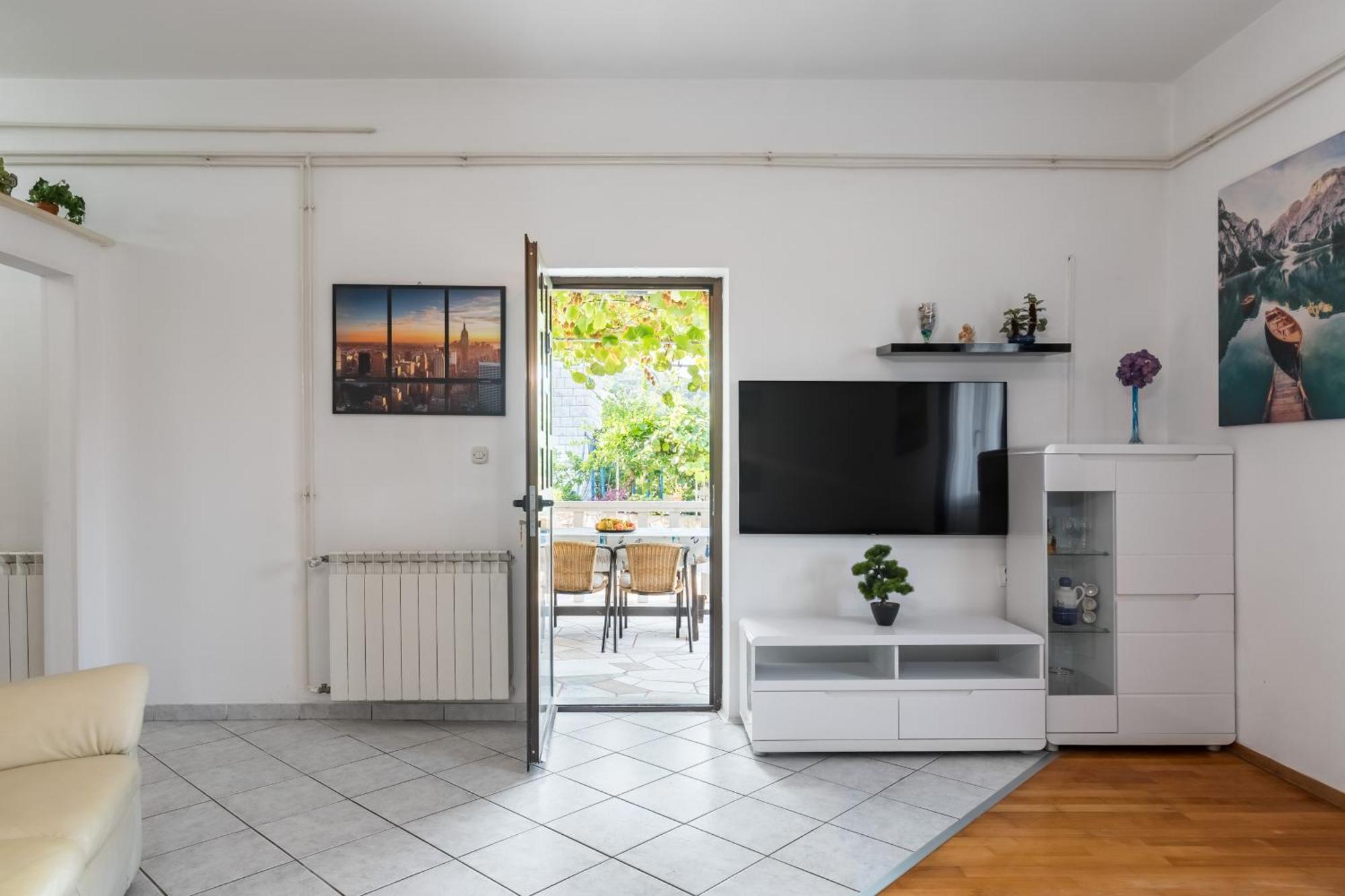 Sweet Dreams Apartment Sutivan Luaran gambar