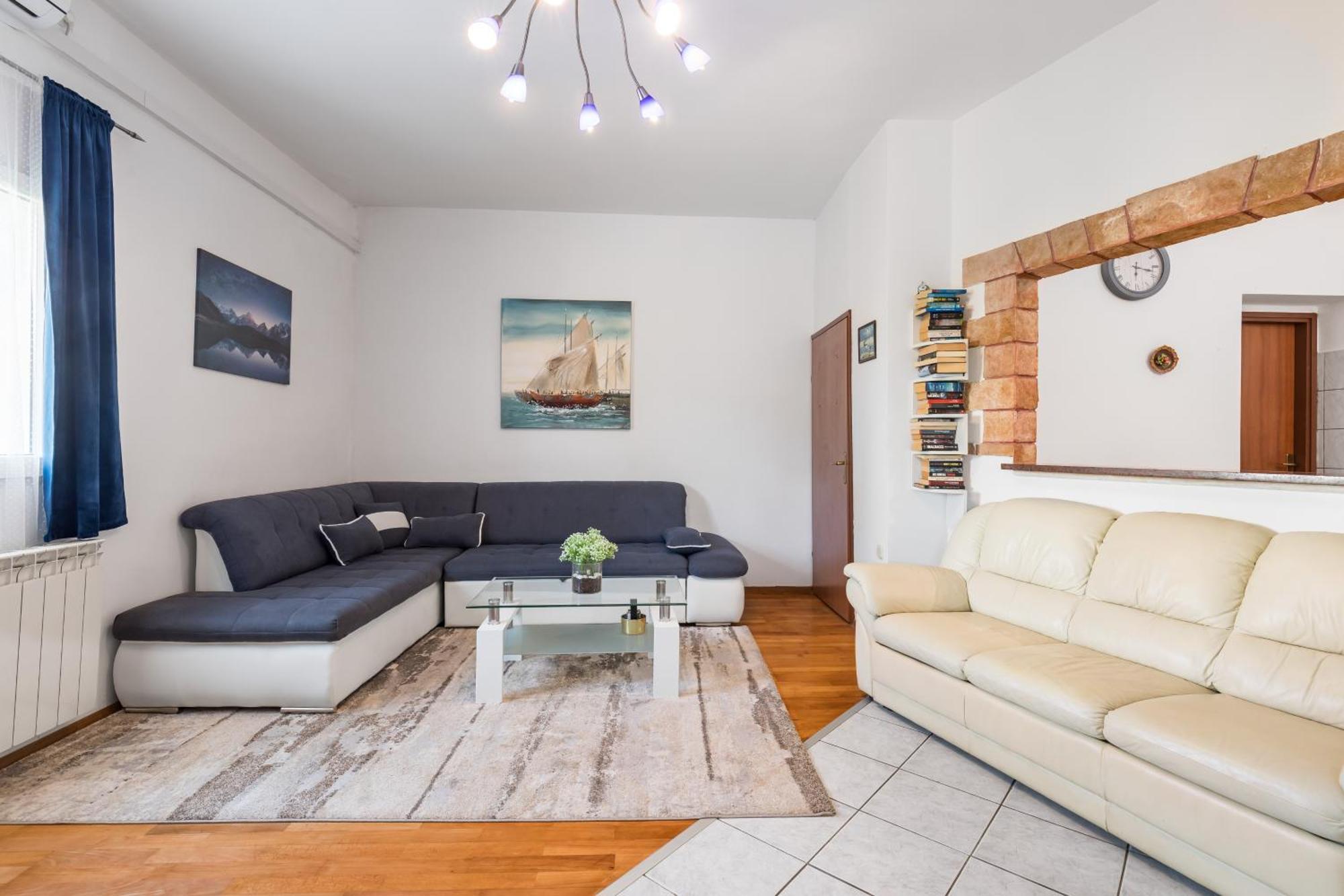 Sweet Dreams Apartment Sutivan Luaran gambar